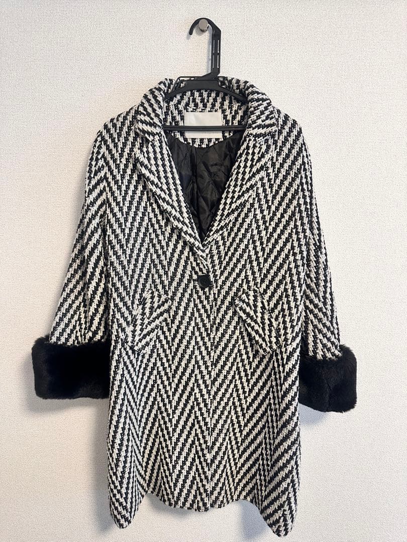 Glam Lips ファーロングコート