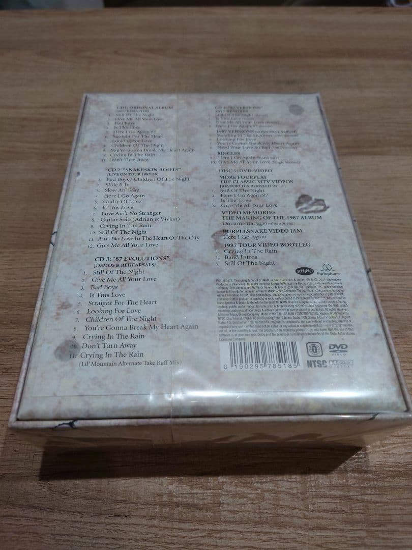 海外版ホワイトスネイク白蛇の紋章サーペンスアルバス30周年記念スーパーデラックス