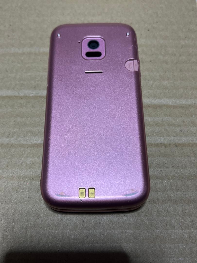 ドコモ F-02J 本体 卓上ホルダ ACアダプタ 充電器 SIMロック解除済み