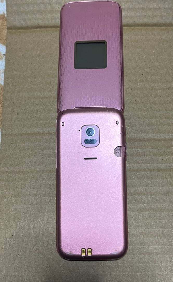 ドコモ F-02J 本体 卓上ホルダ ACアダプタ 充電器 SIMロック解除済み