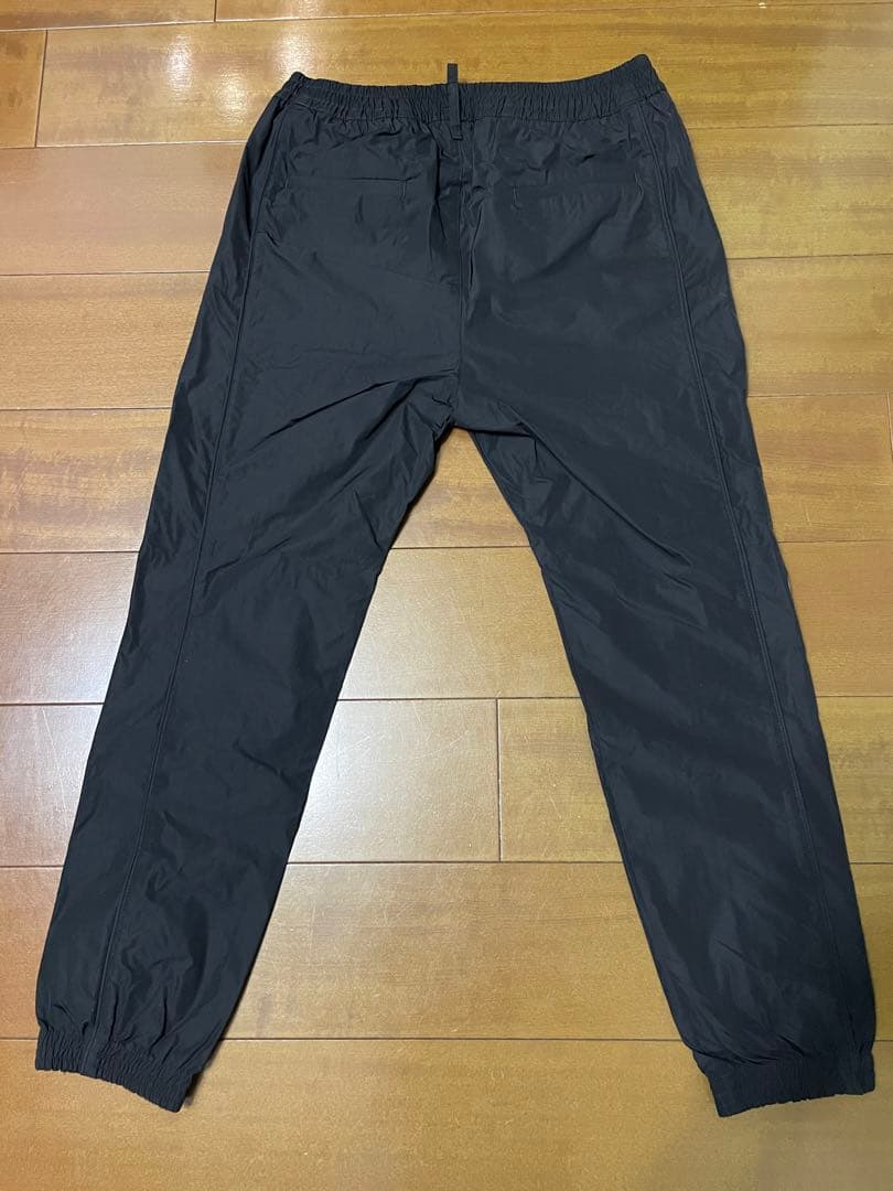 DSQUARED2 ナイロンパンツ