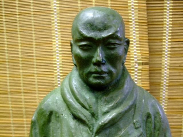 「 角田蘇風 」作　親鸞聖人像　石膏像　60ｃｍ　仏像　オブジェ　彫刻