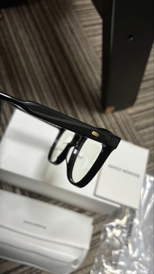 【美品】Gentle Monster ジェントルモンスター クリアレンズ メガネ