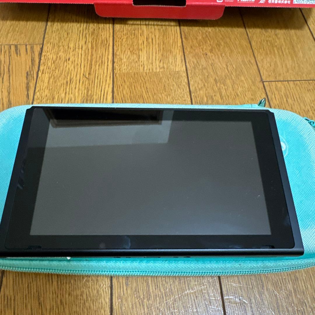 Nintendo Switch 本体 Joy-Conあり ケース付き