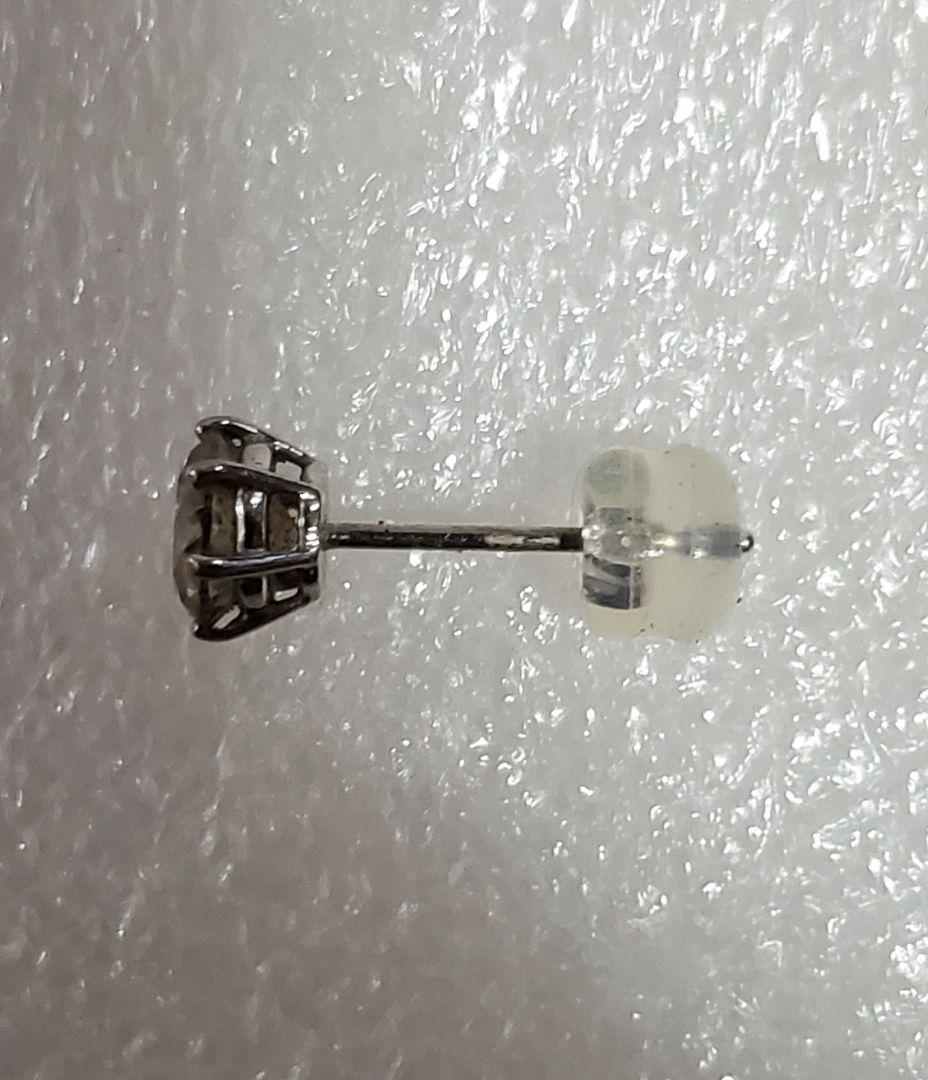 【れん様取り置き】天然ダイヤPtピアス　片耳　0.5カラットブラウンダイヤ