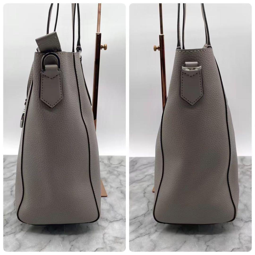 未使用級　マイケルコース　トートバッグ　レザー　グレー