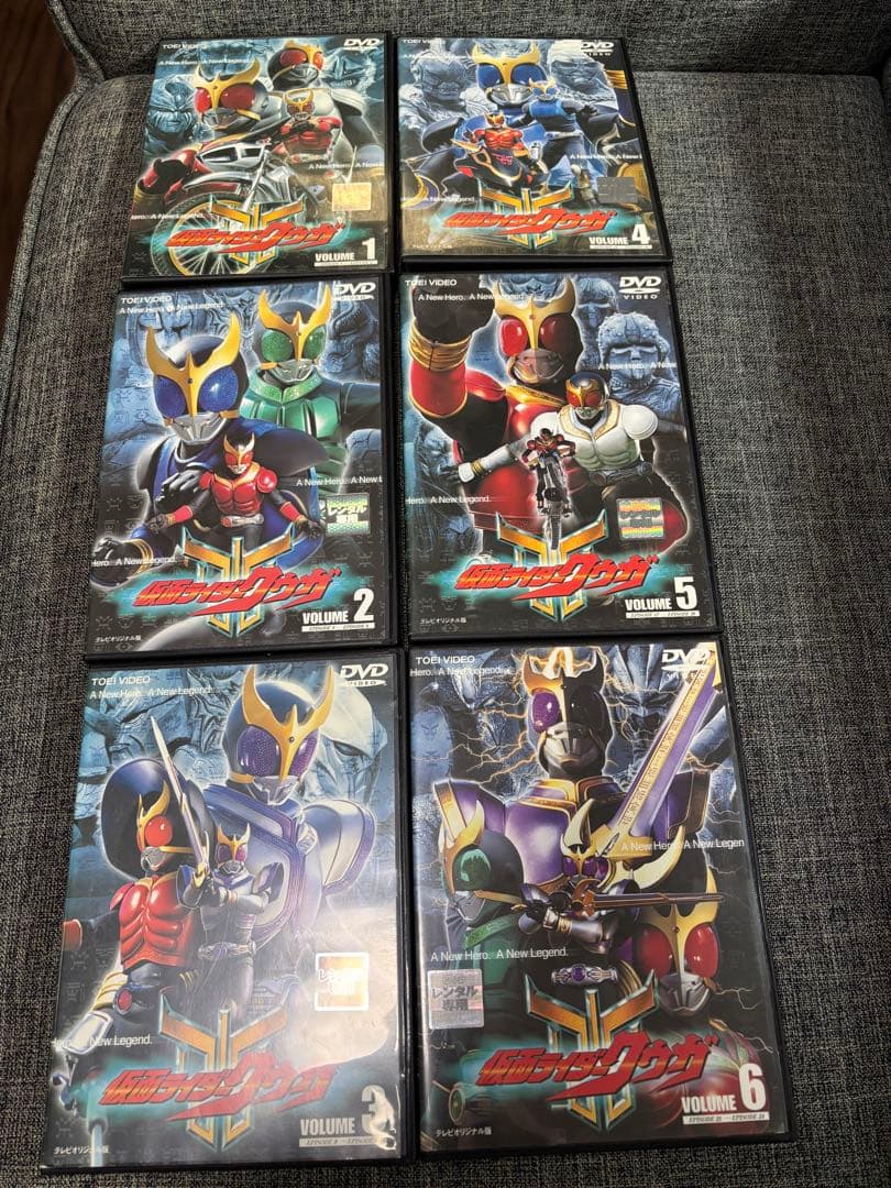 仮面ライダークウガ　レンタル落ちDVD 全12巻セット　おまけクリアポスター