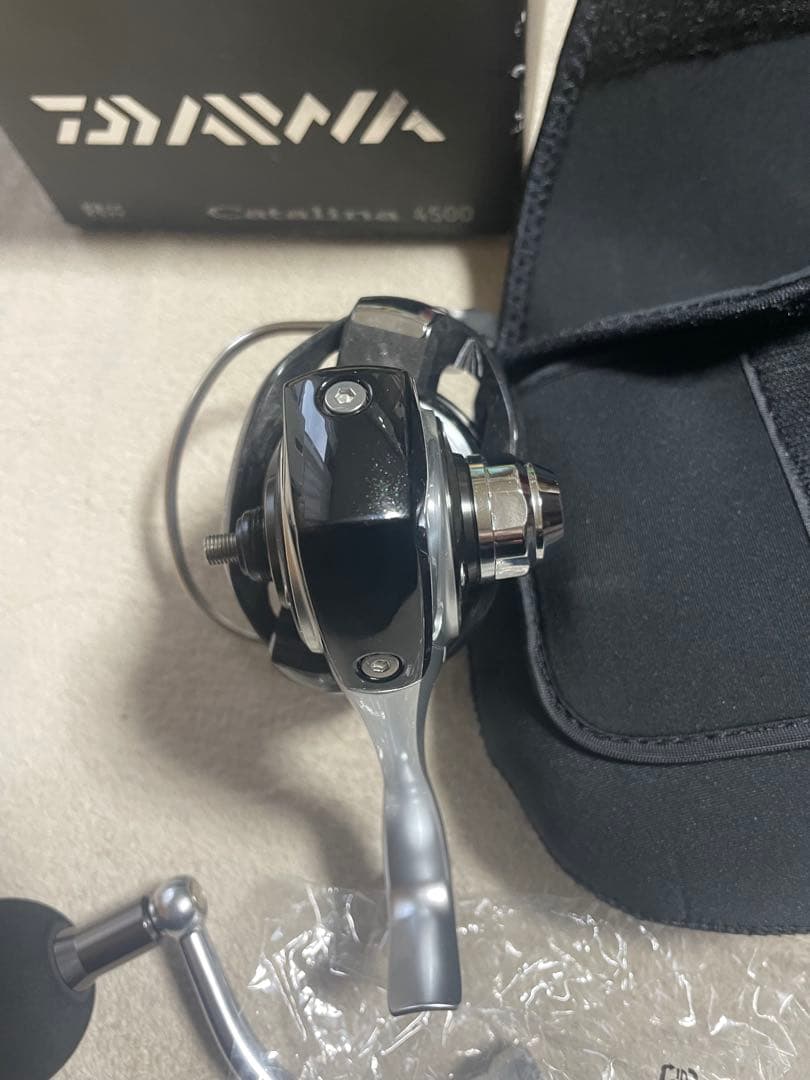 ダイワ　12キャタリナ 4500 スピニングリール　新品未使用