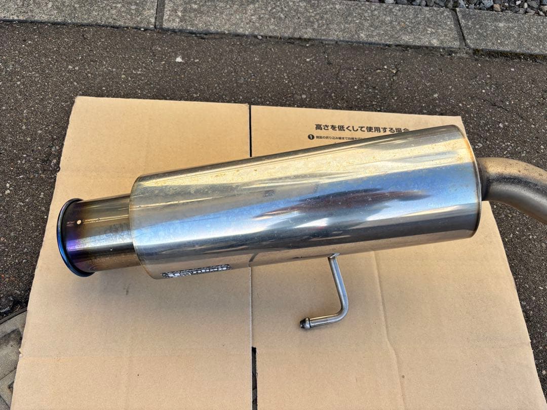 レヴォーグ 柿本改マフラー