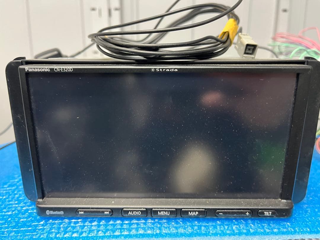 Panasonic CN-E320D カーナビ 7インチ
