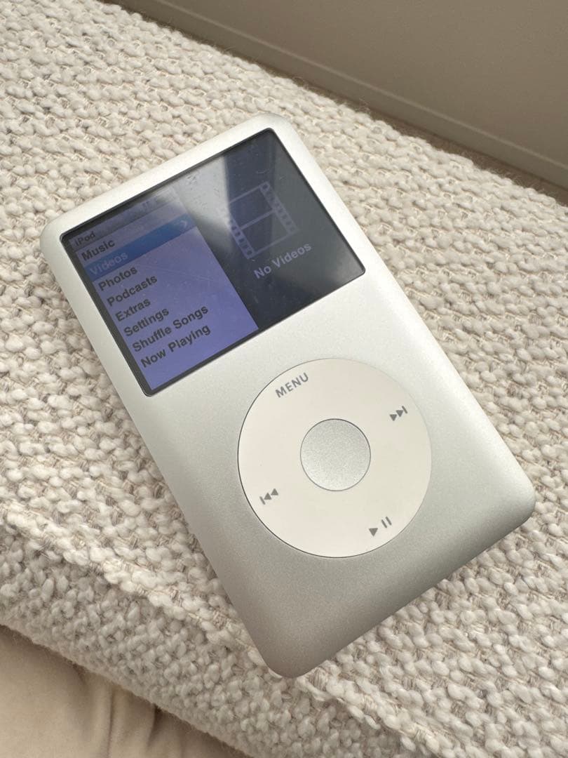 極美品 iPod classic A1238 80GB 新品バッテリー箱付き