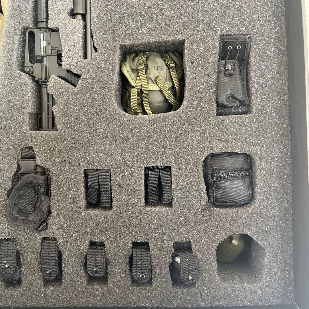 アクションフィギュア