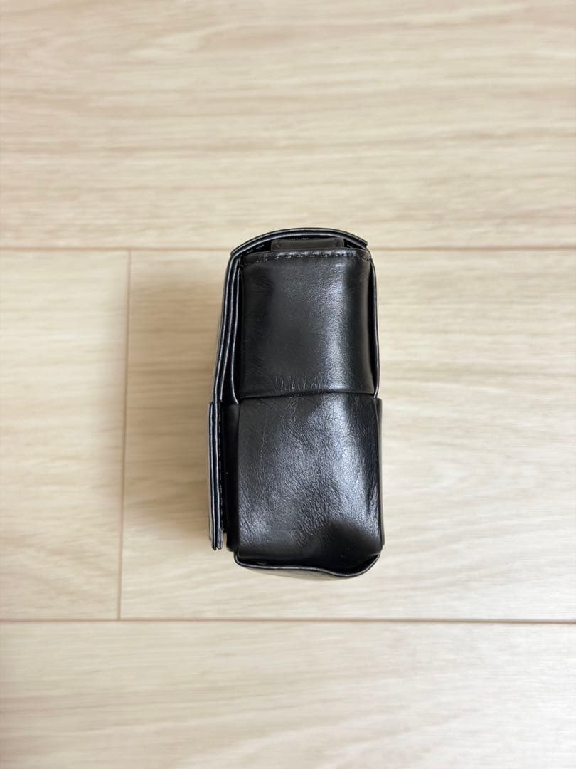 Bottega Veneta ブラック ショルダーバッグ　カセット　キャンディ