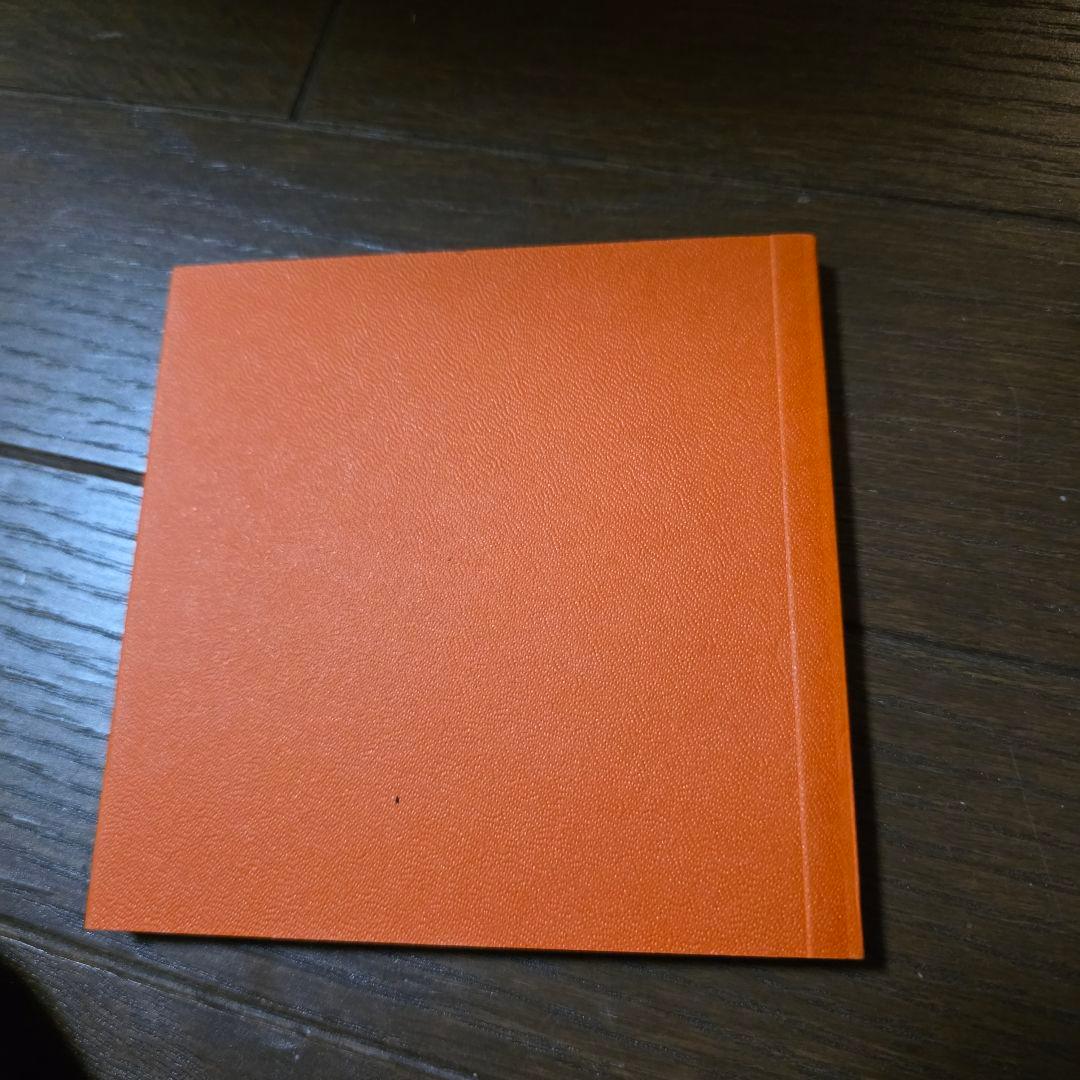 LE CARRE HERMES ブック 本 スカーフ 結び方 エルメス カレ90