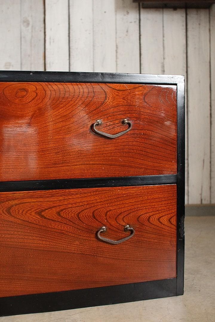 前欅の箪笥　2段　引き出し　タンス　収納　古家具　古民家　時代家具