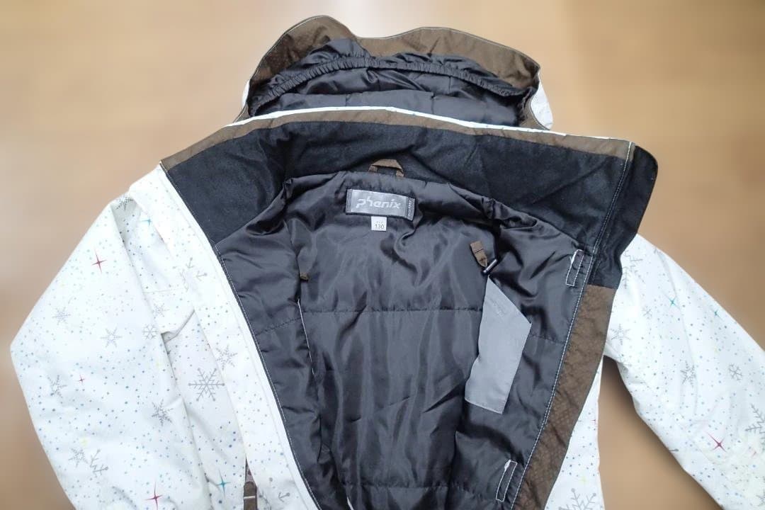 phenix 雪の結晶柄 スキーウェア上下セット　130