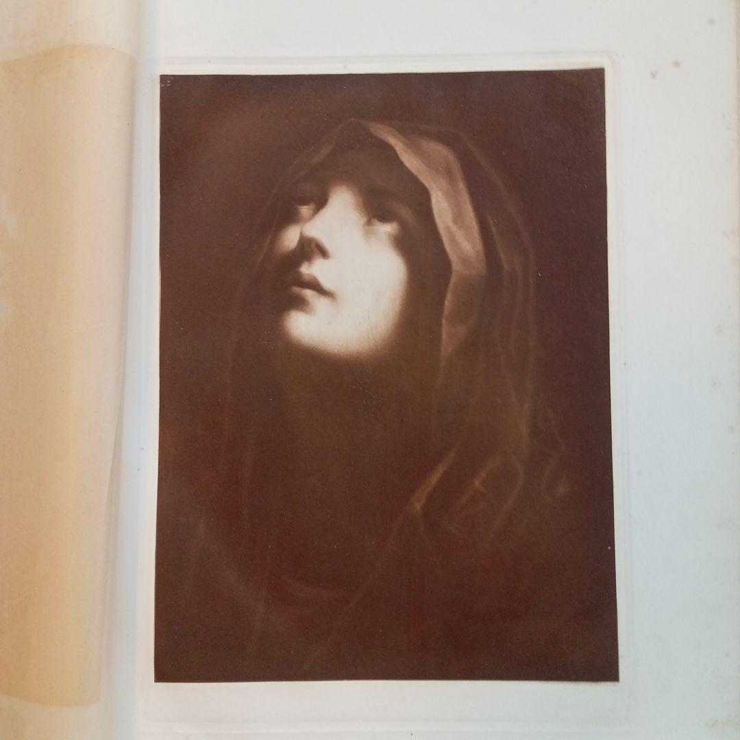 アート・デザイン・音楽 MADONNAS BY OLD MASTERS