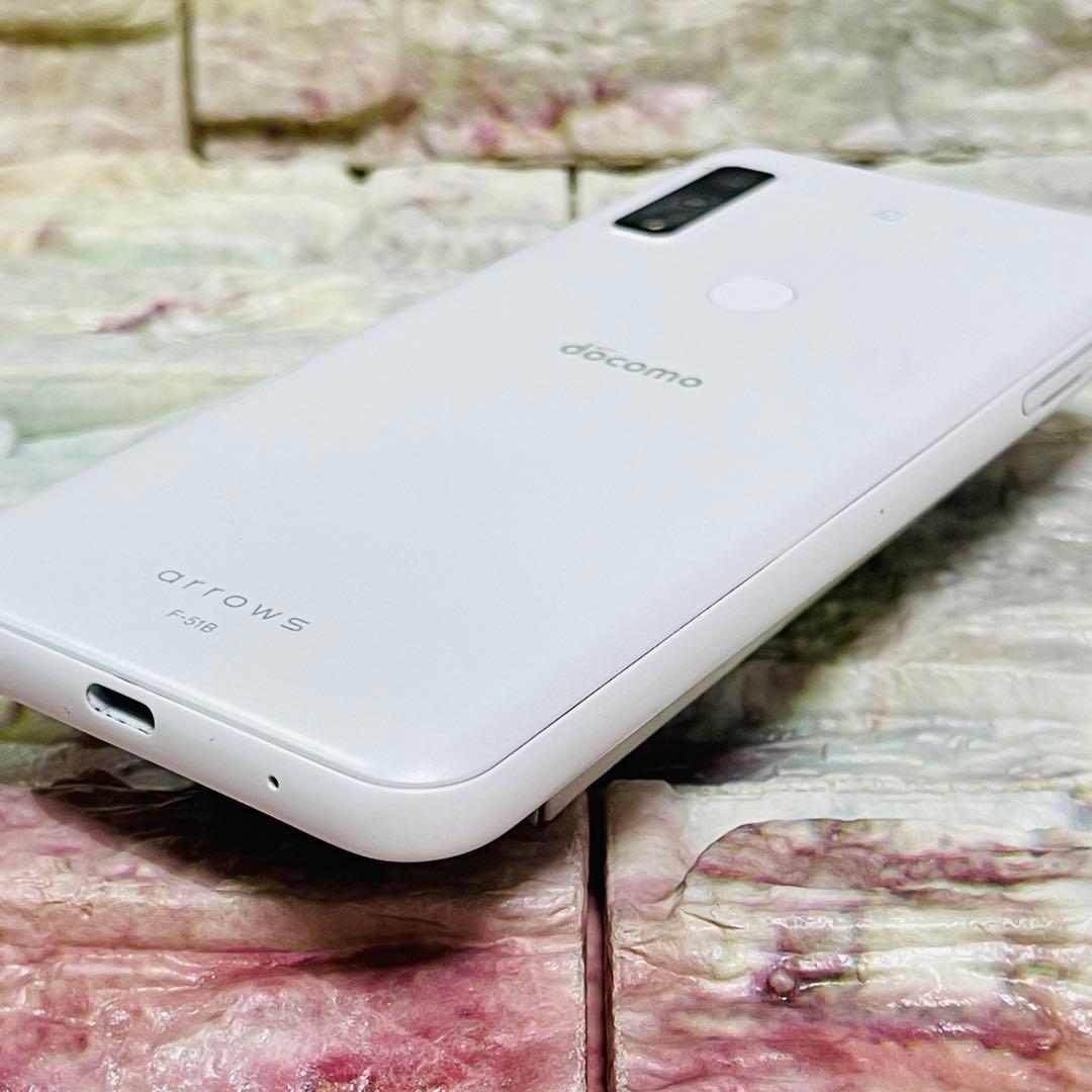SIMフリー arrows We 64GB 324 ホワイト 電池良好