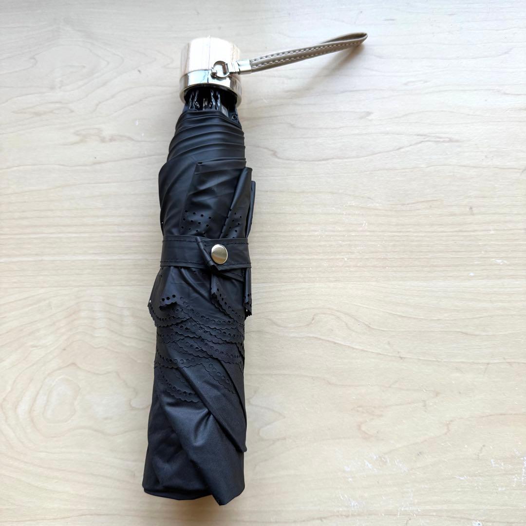 ★新品★ランバンコレクション　晴雨兼用　折りたたみ日傘　１級遮光　遮熱　黒　ロゴ