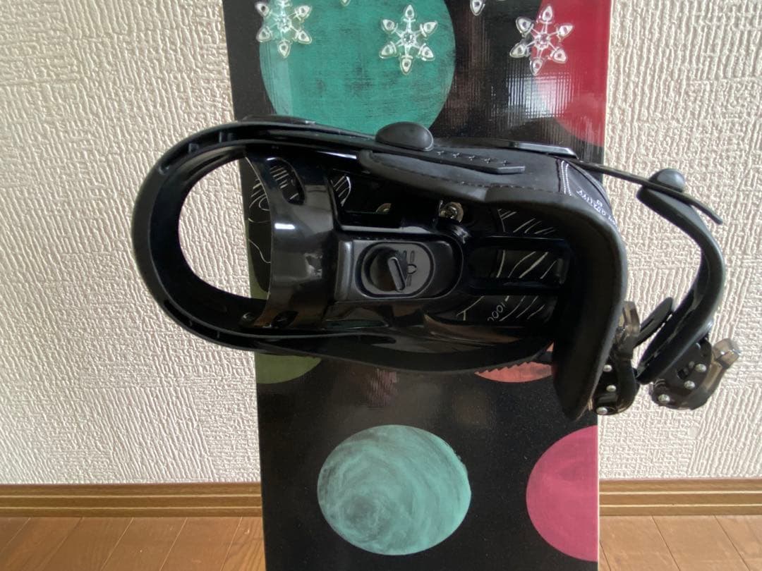 SALOMON スノーボード 143cm ビンディング、収納バッグ付