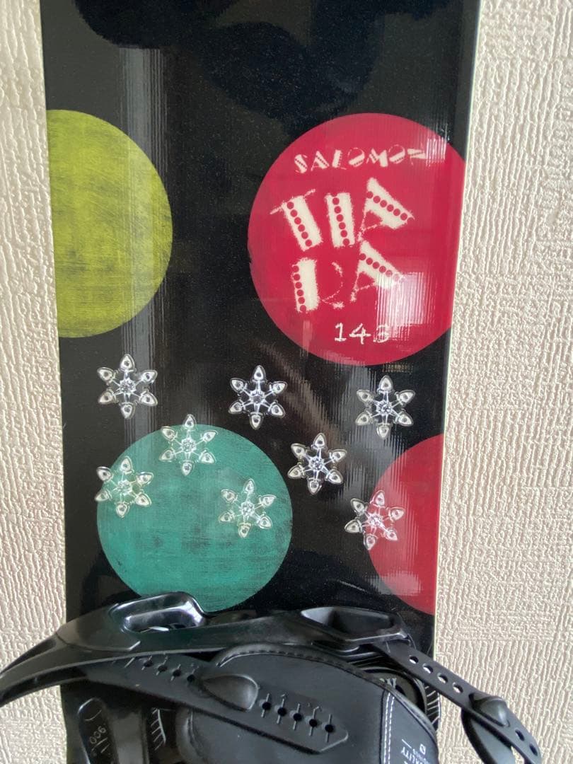 SALOMON スノーボード 143cm ビンディング、収納バッグ付