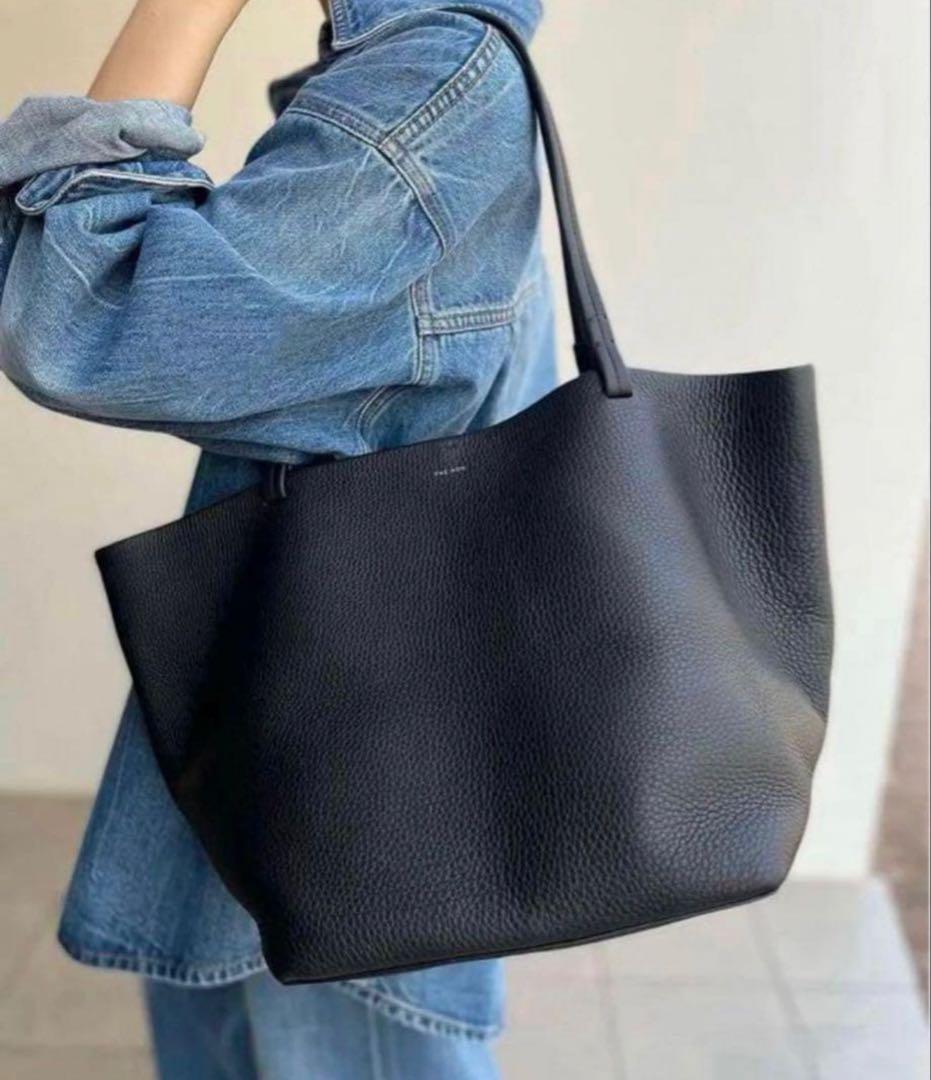 押し跡あり　THE ROW 牛革バケットトート 大容量 ショルダー 通勤バッグ