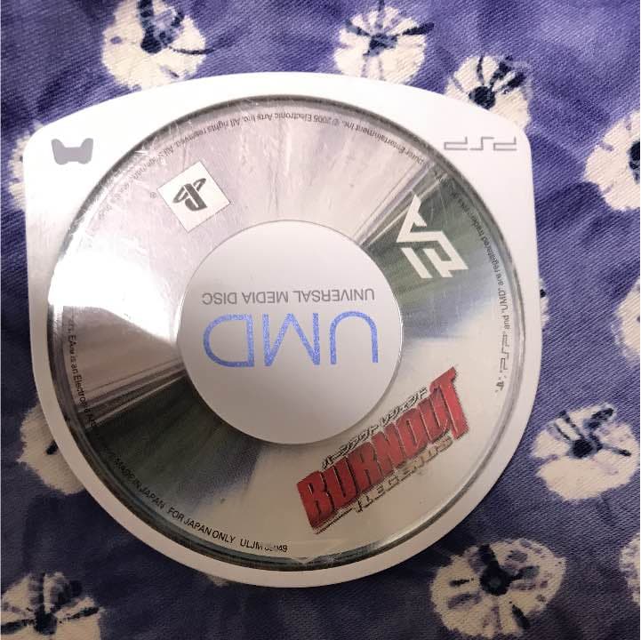 PSP3000カセット付き