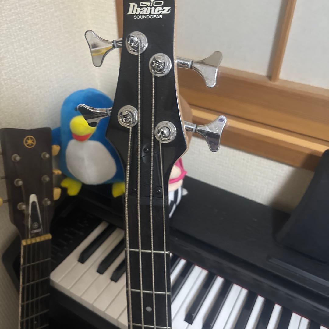 ibanez ベース　アンプ付き