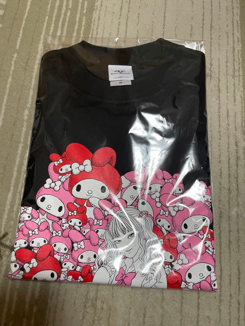 伊藤潤二　サンリオキャラクターズ　ラギットTシャツ ギャル富江 マイメロディ