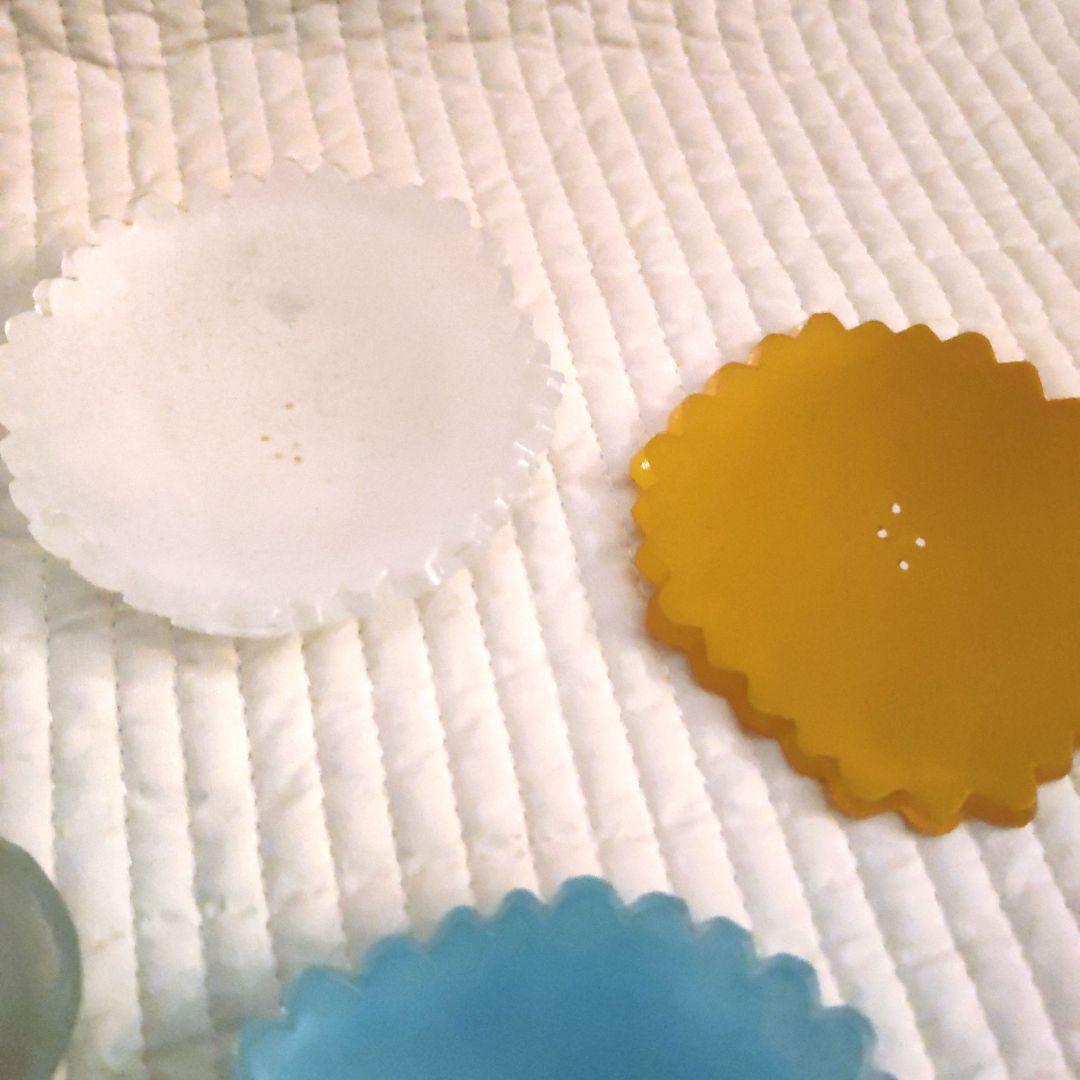 八木麻子さん　ハナコザラ　hanakosara 花小皿