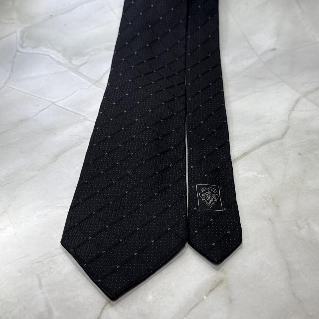 ☆即発 グッチ GUCCI ネクタイ ダイヤ織 パープルドット エンブレム 美品