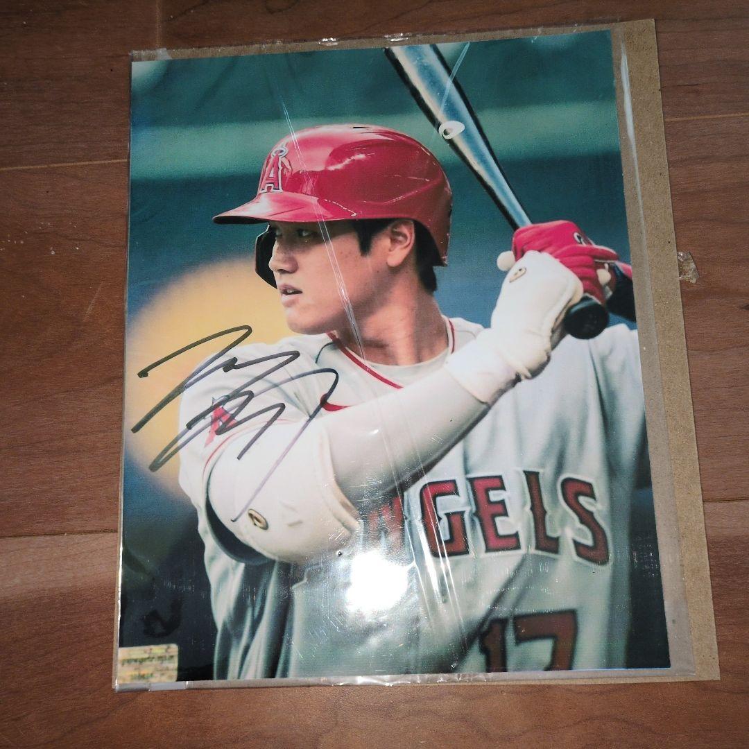 休日セール　大谷翔平 直筆サイン入り写真 エンゼルス 17　新品