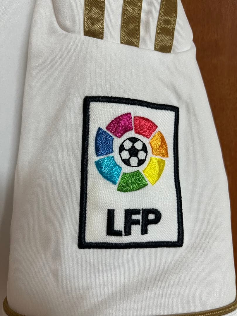 メスト　エジル　ユニフォーム　レアルマドリード　11-12