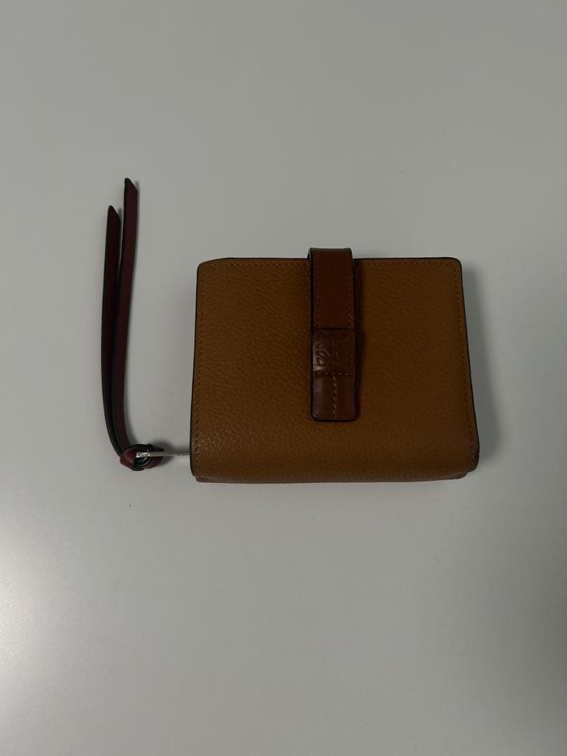 LOEWE 二つ折り財布 ブラウン コンパクト ウォレット