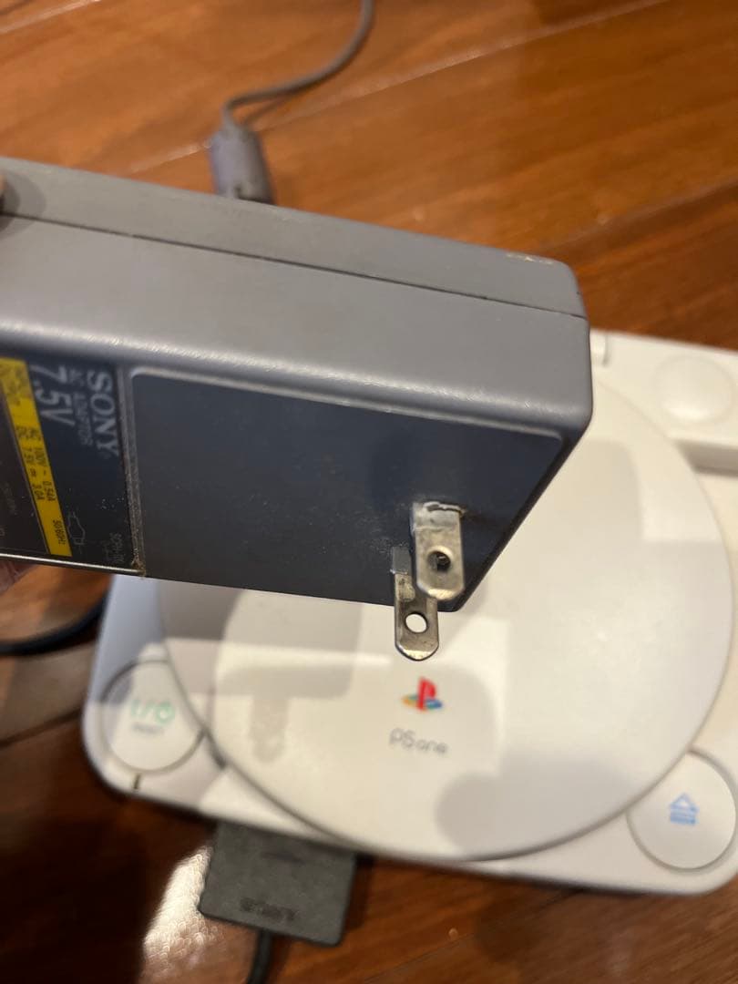 希少　PSone (PSワン)ディスプレー付き