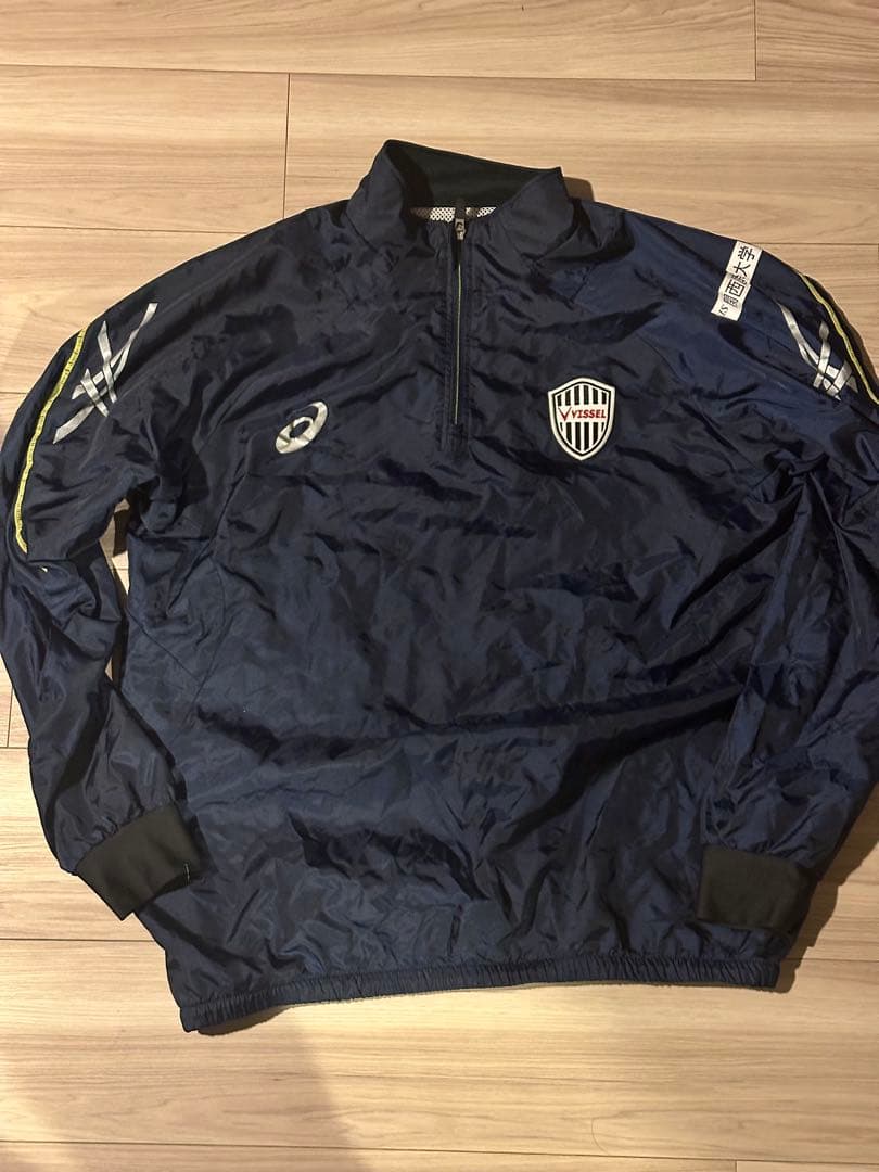 ヴィッセル神戸　ウインドブレーカー　上下