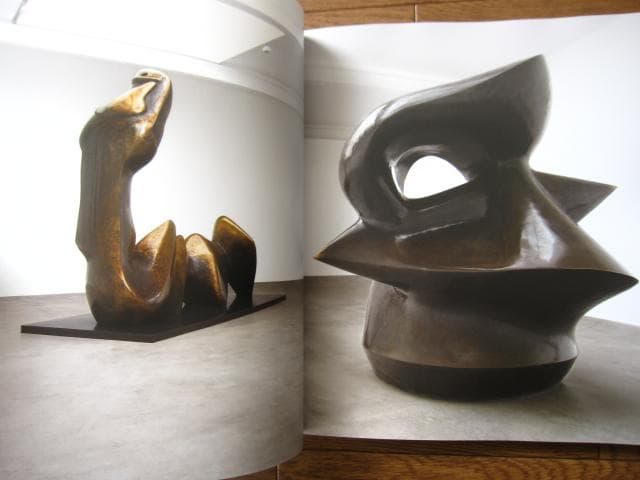 Late Large Forms　Henry Moore　ヘンリー・ムーア