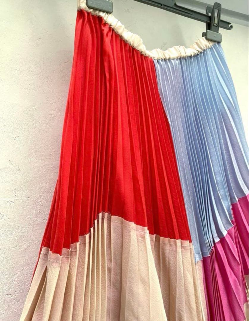 セール⚫︎MARNI⚫︎パッチワークプリーツスカート 14Y