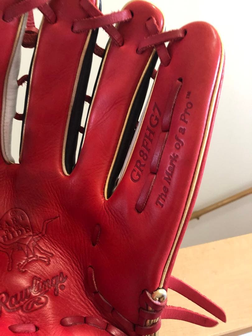 Rawlings ゴールドグラブ 赤白