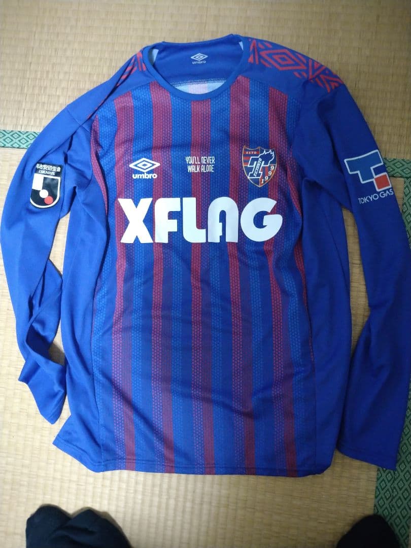Y*様 FC東京umbro サッカーシャツ 青赤ストライプ