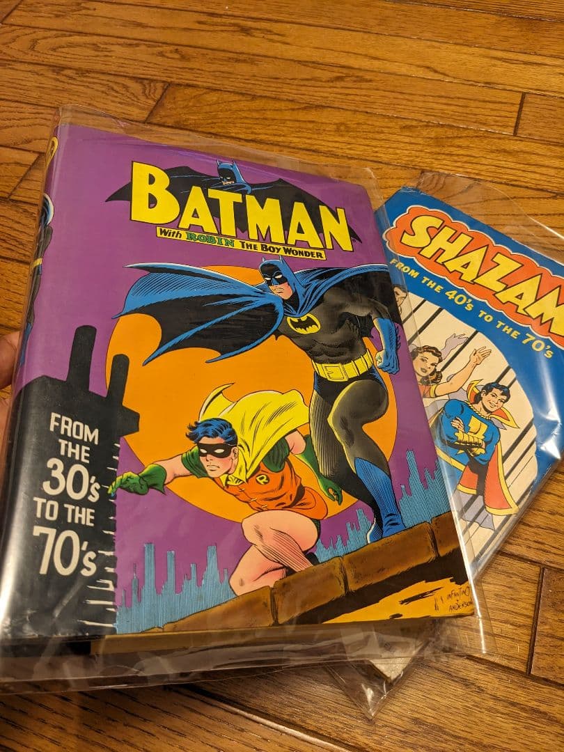 洋書 1977 BATMAN SHAZAM バットマン シャザム コミック　2冊