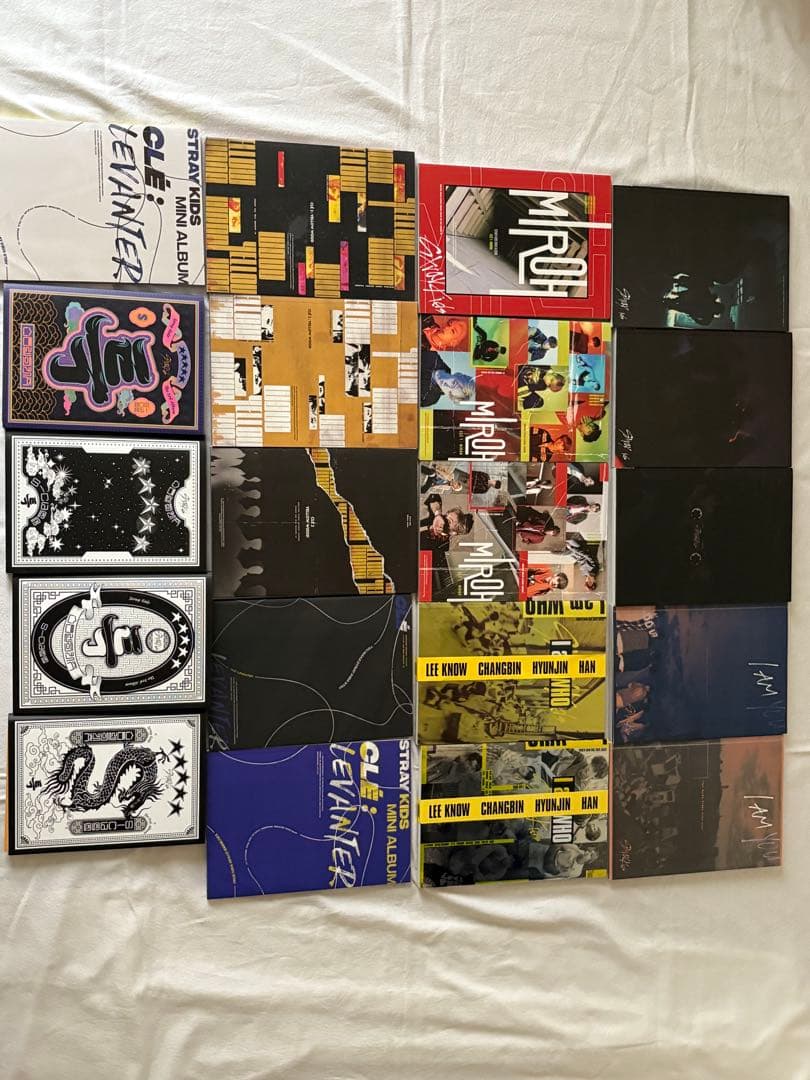 Stray Kids CD アルバム　DVD ジソン　リノ　うちわ　ハン　ペンラ