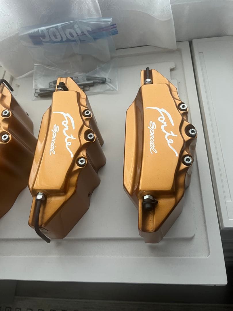 アルファード30 ブレーキキャリパーカバー