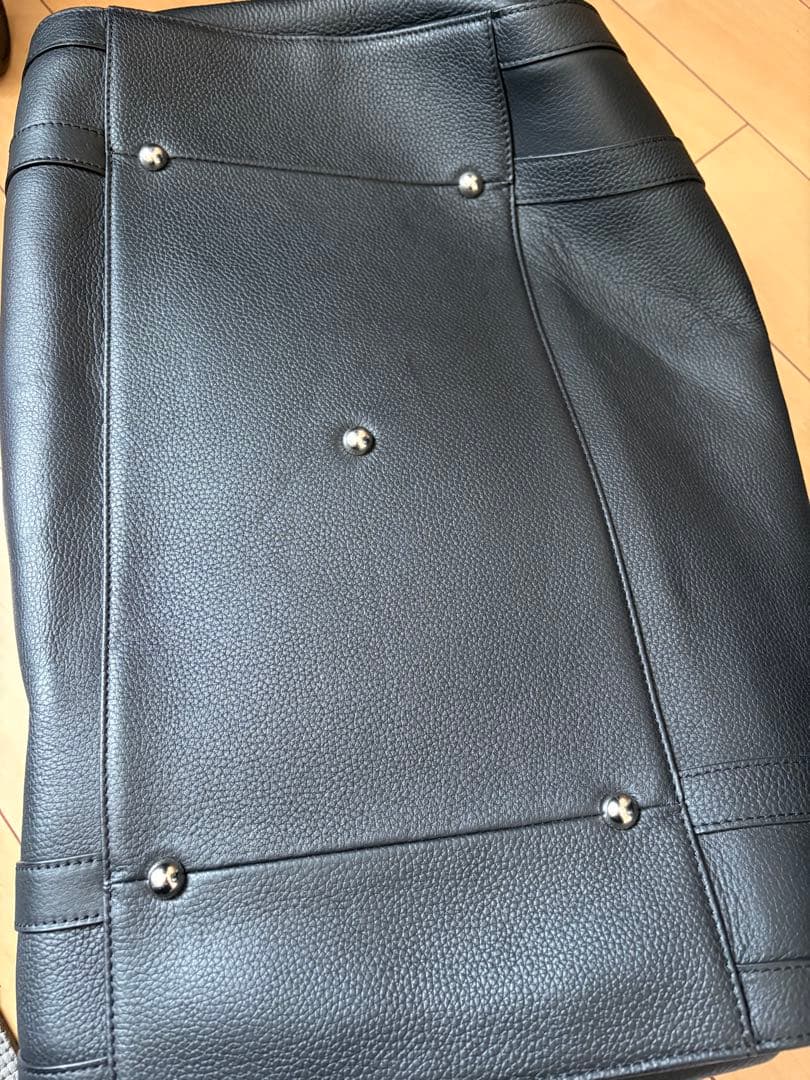 メルセデスベンツ　ブラックボストンバッグ