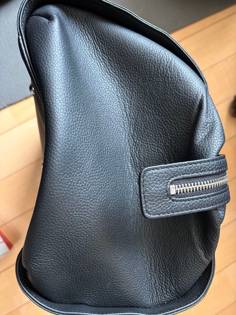 メルセデスベンツ　ブラックボストンバッグ