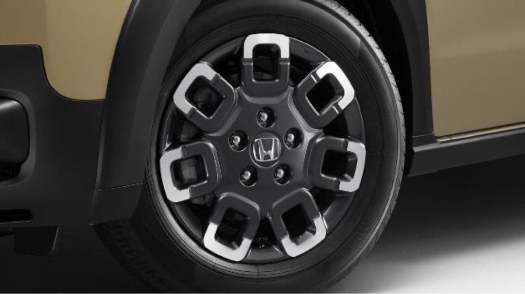 フリード　クロスター　純正ホイール