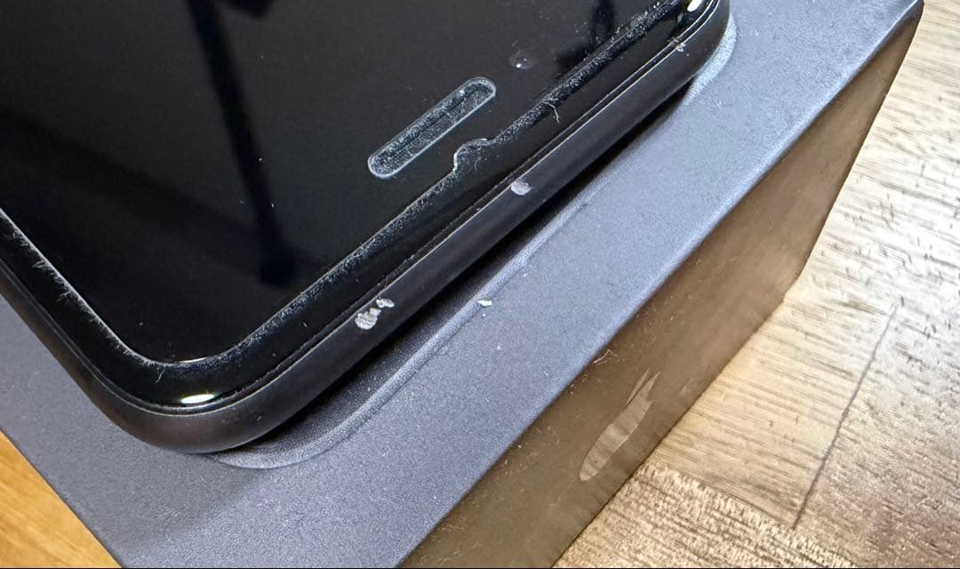 iPhone 8 スペースグレイ 64gb 箱付き