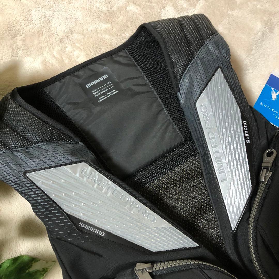 ★海野男★新品未使用　シマノ　フローティングベストLP ブラック