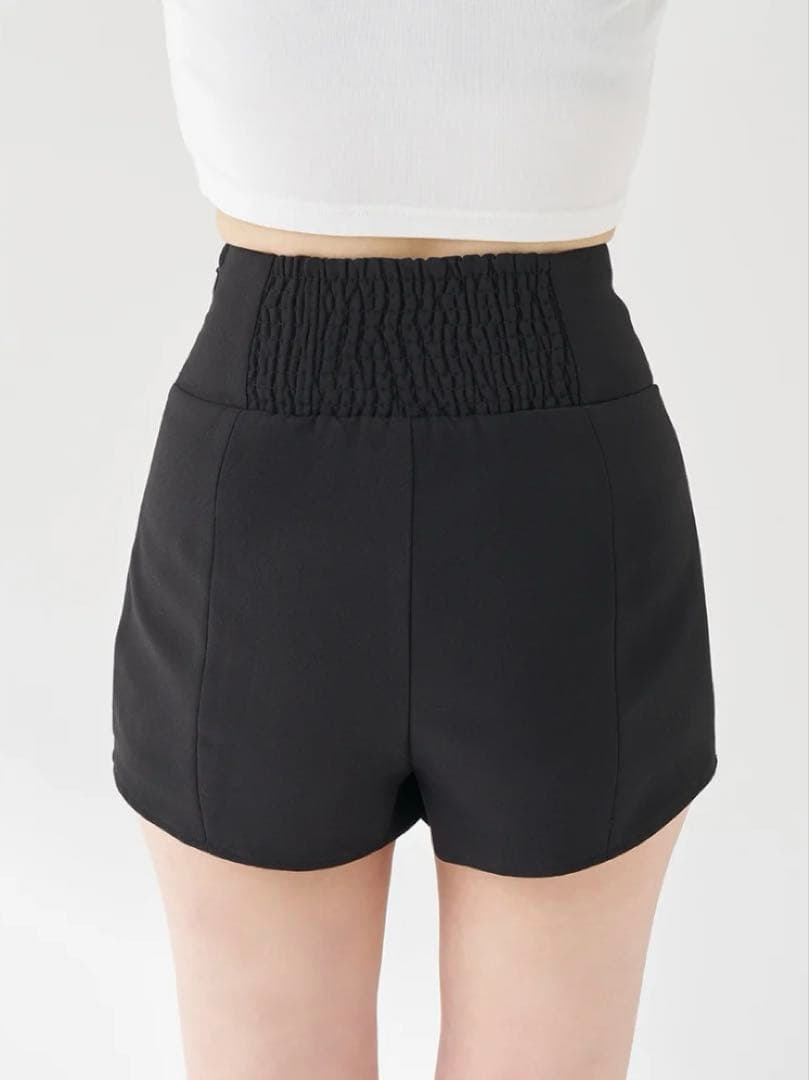 Darich ダーリッチ 美シルエットショートパンツ ブラック FL