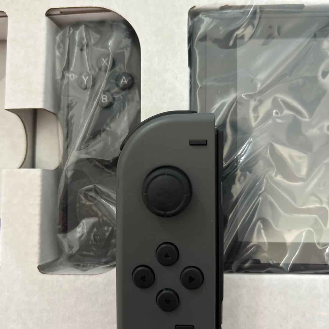 Nintendo Switch 本体 グレー ＋ ソフト3本 ＋ コントローラー